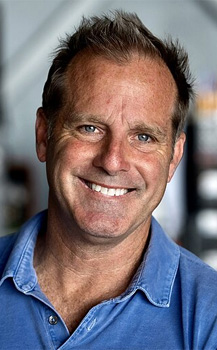 Bradley Thomas